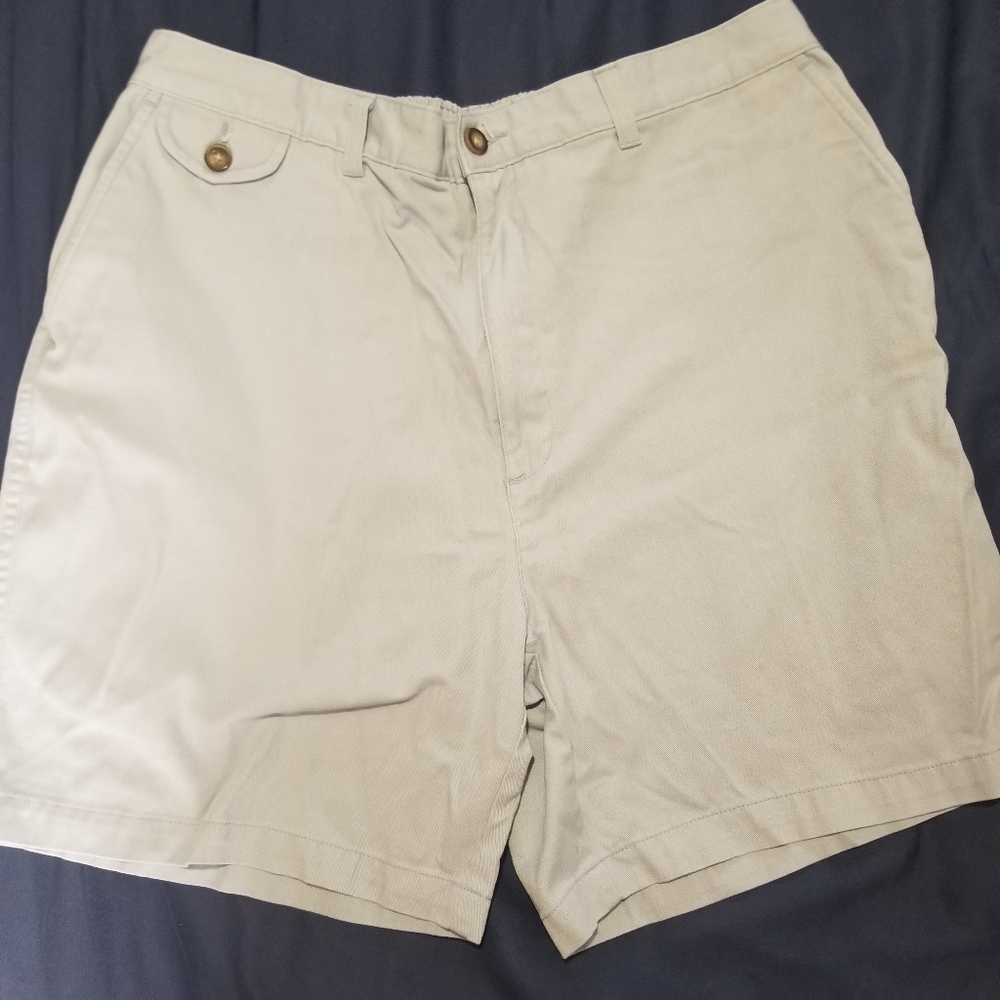 Vintage high waisted shorts size 38w